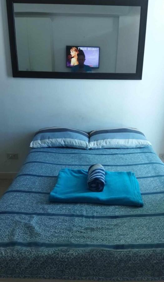 Sm Bicutan Rooms By M Manila Luaran gambar